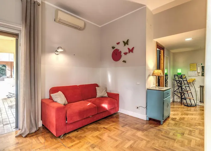 Romantic Piccolomini Lux Rome